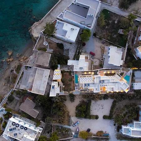 Triotissa Local Living Residences Apartamento