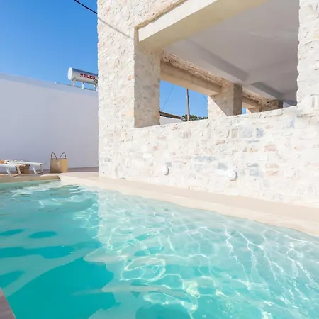 Appartement Triotissa Local Living Residences *