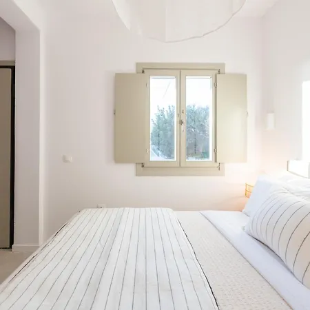Triotissa Local Living Residences Drios