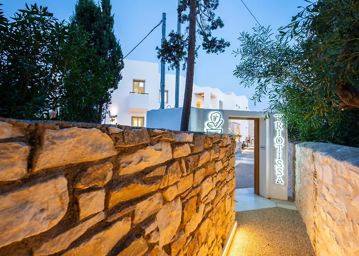 Triotissa Local Living Residences Drios