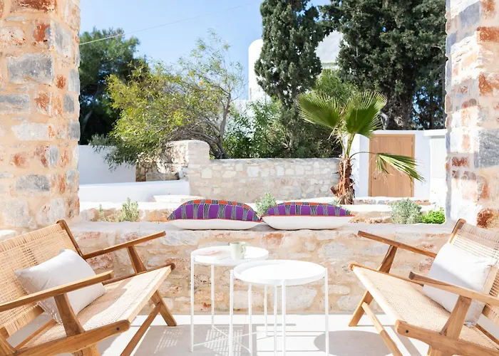 Triotissa Local Living Residences Apartamento