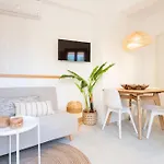 Apartment Triotissa Local Living Residences *