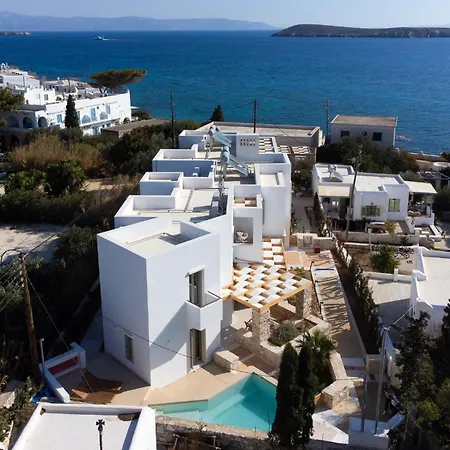 Triotissa Local Living Residences Drios