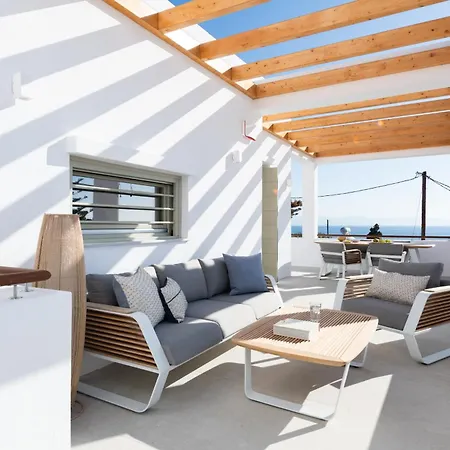 Apartment Triotissa Local Living Residences