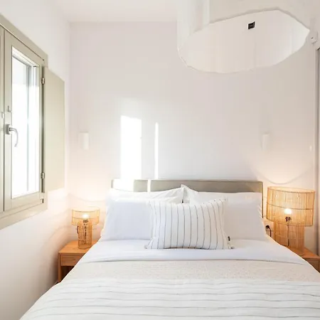 Triotissa Local Living Residences * Drios