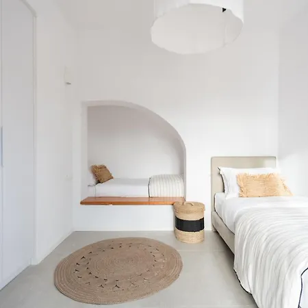 Triotissa Local Living Residences * Drios