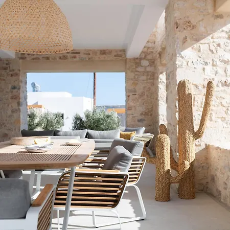 Triotissa Local Living Residences * Drios