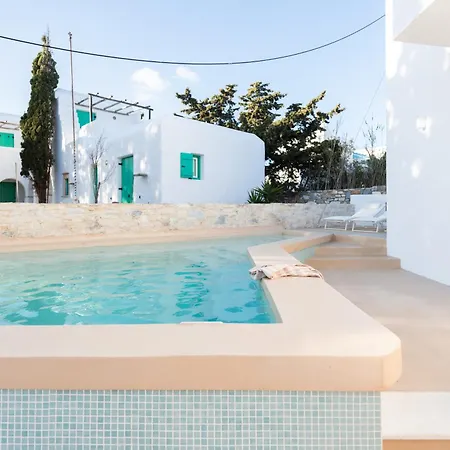 Triotissa Local Living Residences شقة